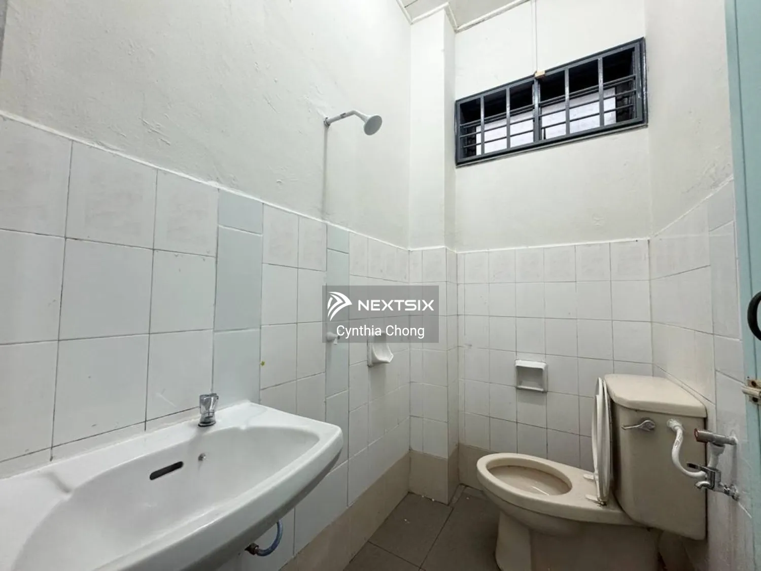 1-sty Terrace/Link House For Sale in Ulu Tiram Johor - Image 9
