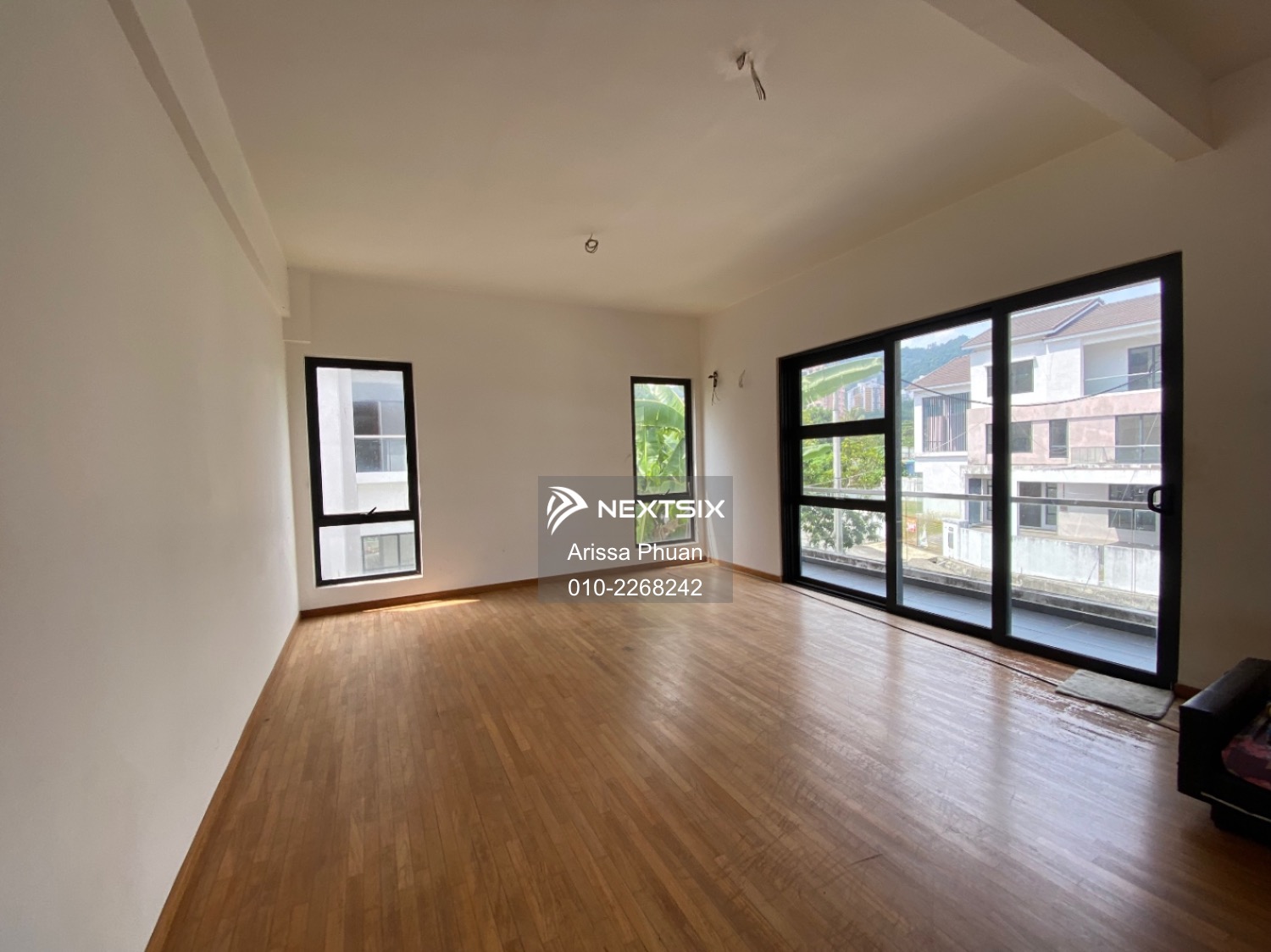 Bungalow For Sale in Relau Penang - Image 11