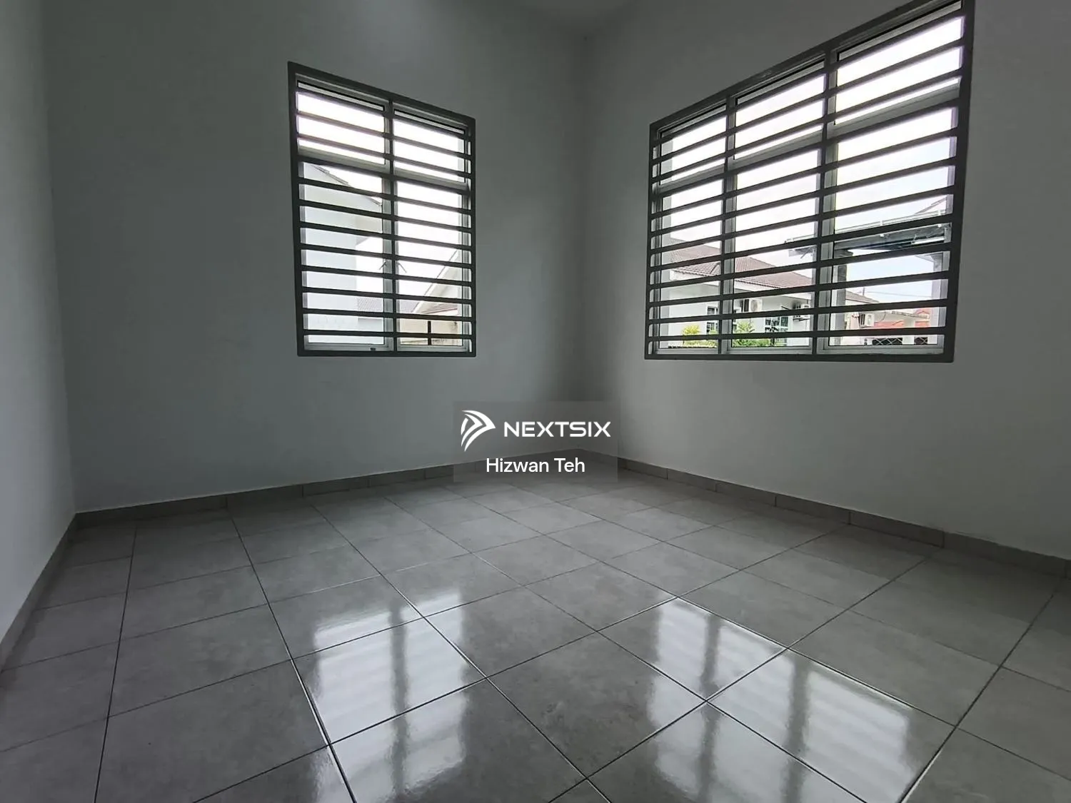 Semi-detached House For Sale in Kuantan Pahang - Image 5