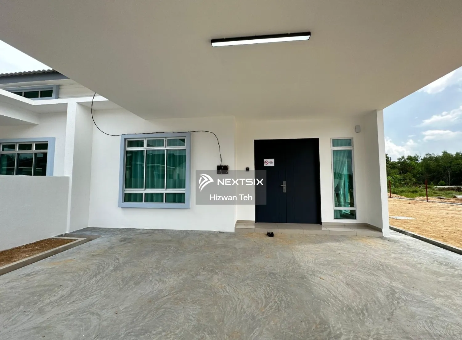 Semi-detached House For Sale in Balok Pahang - Image 5