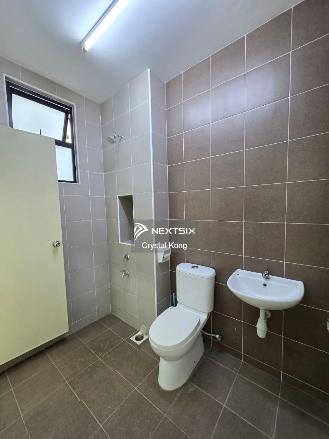 2-sty Terrace/Link House For Sale in Setia Indah Johor - Image 11