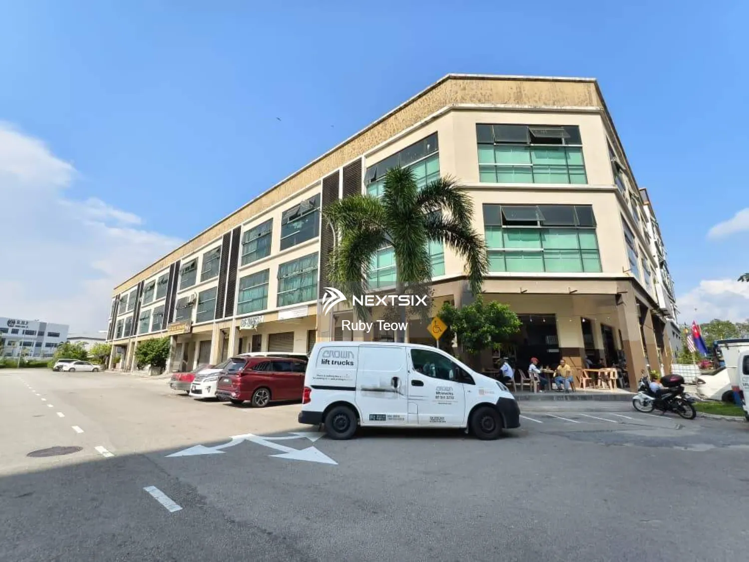 Shop For Sale in Gelang Patah Johor