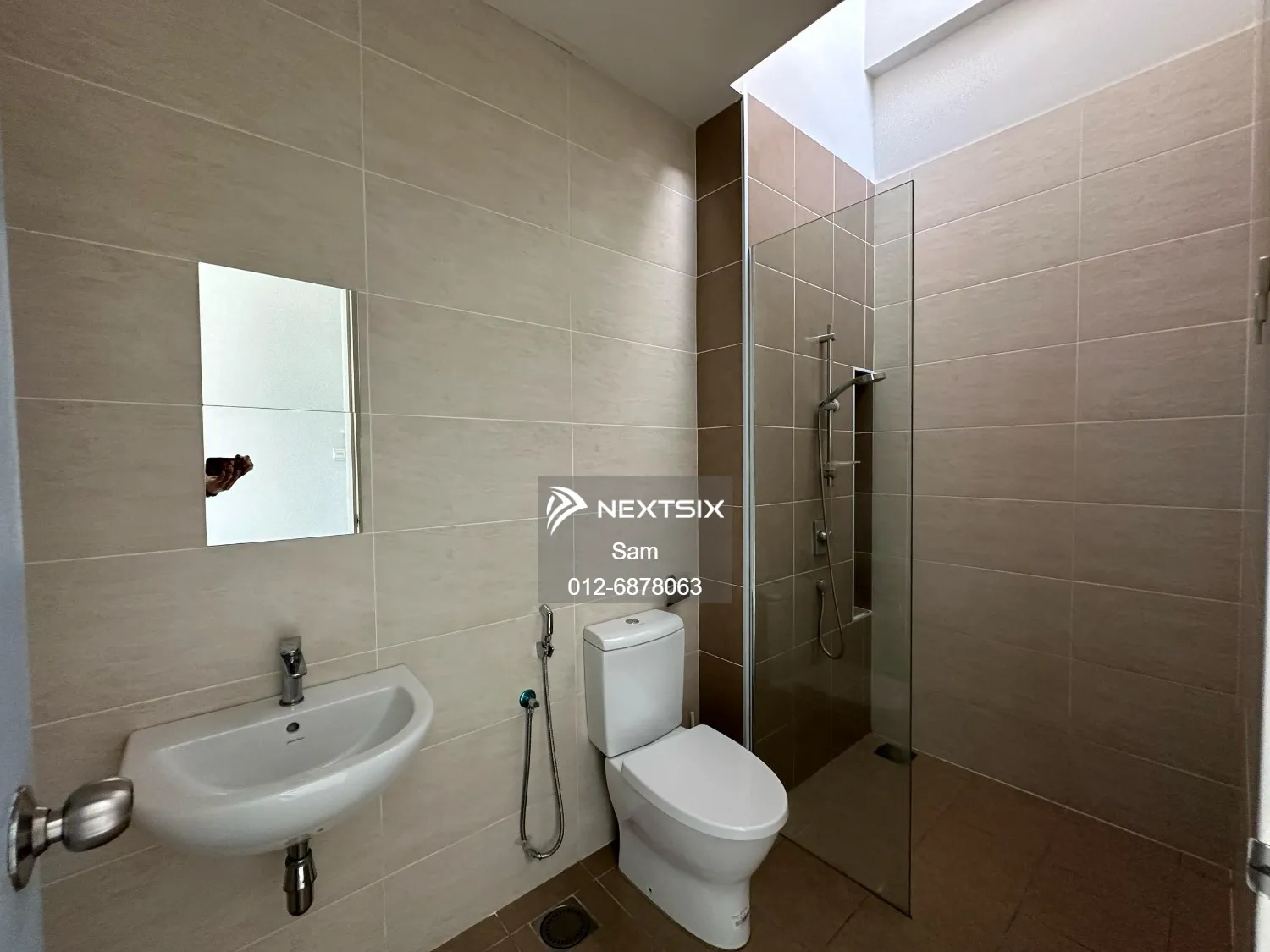 2-sty Superlink House For Sale in Rawang Selangor - Image 12