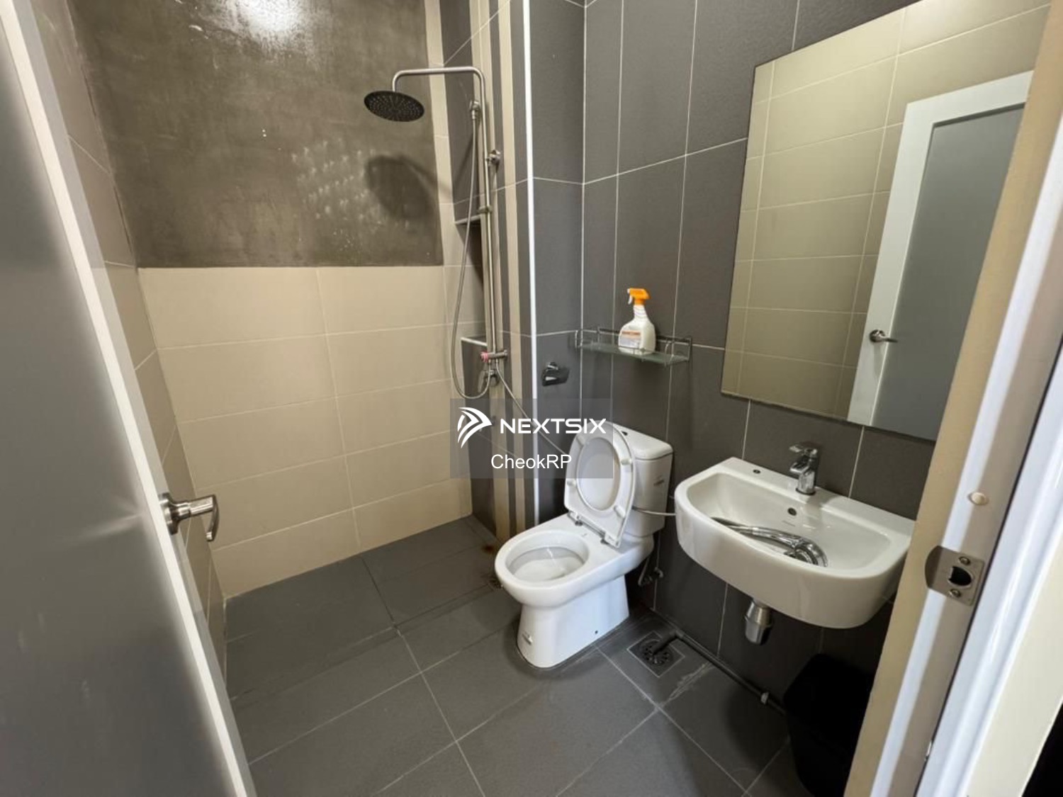 Semi-detached House For Sale in Johor Bahru Johor - Image 10