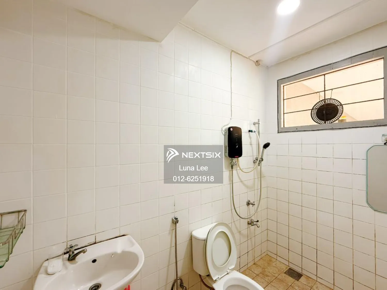 1.5-sty Terrace/Link House For Rent in Kuching Sarawak - Image 8