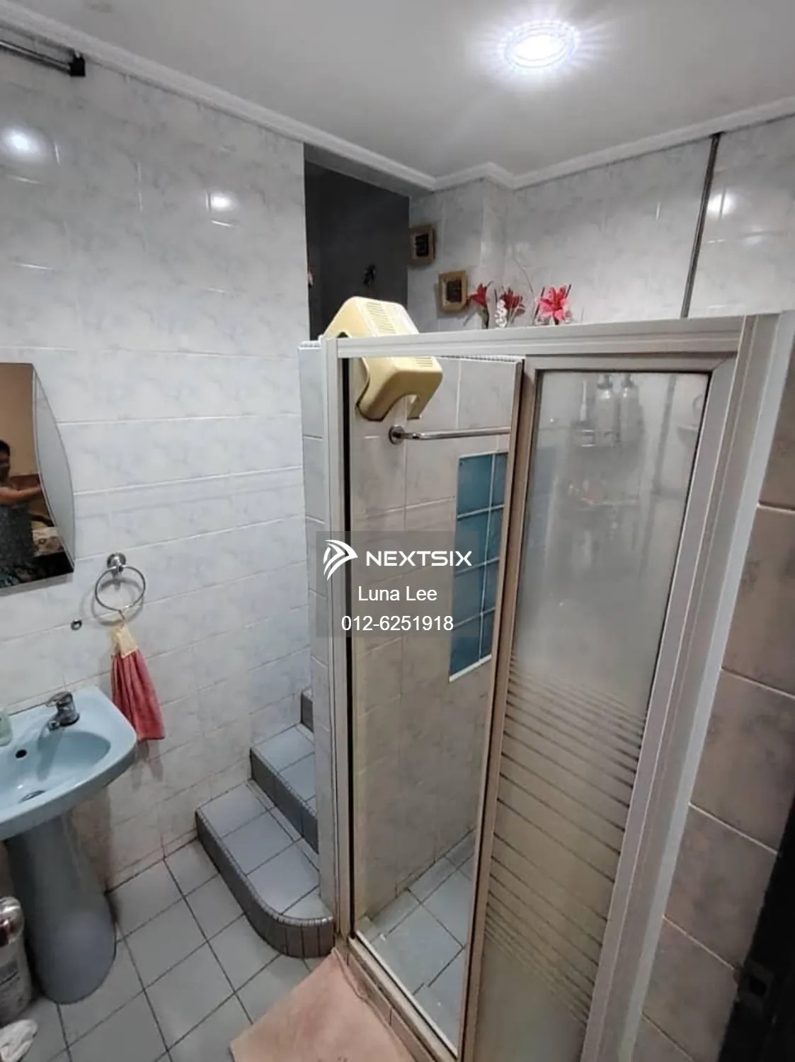 Semi-detached House For Sale in Kuching Sarawak - Image 6