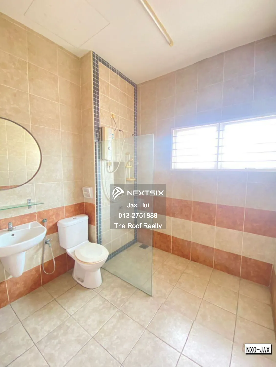Semi-detached House For Sale in Aman Perdana Selangor - Image 10