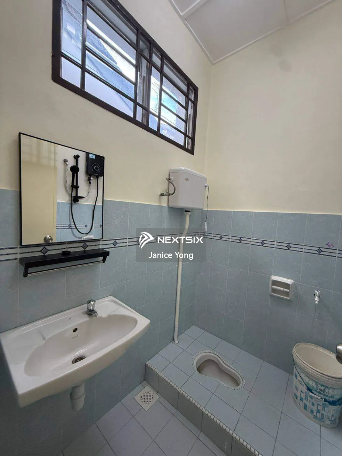 1.5-sty Terrace/Link House For Sale in Setia Indah Johor - Image 8