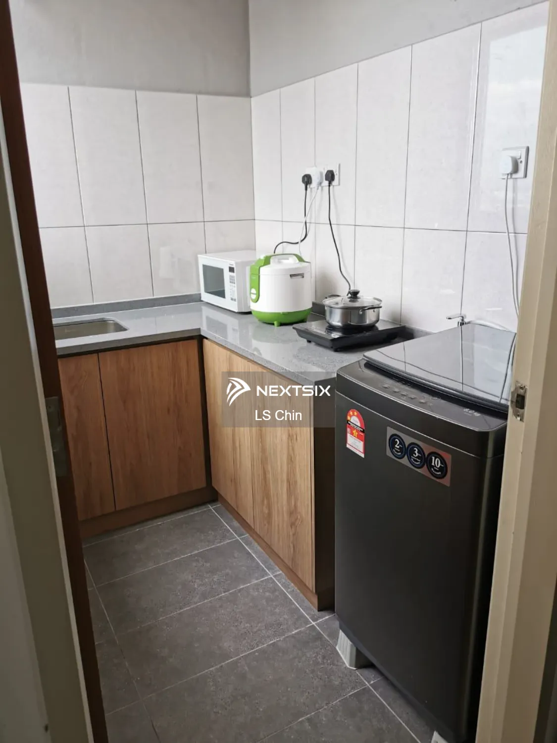 Serviced Residence For Rent in Subang Jaya Selangor - Image 8