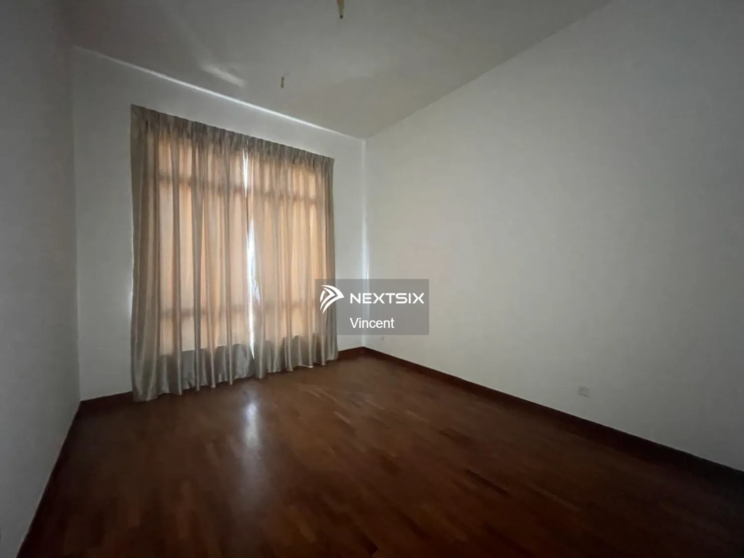 Semi-detached House For Sale in Semenyih Selangor - Image 11