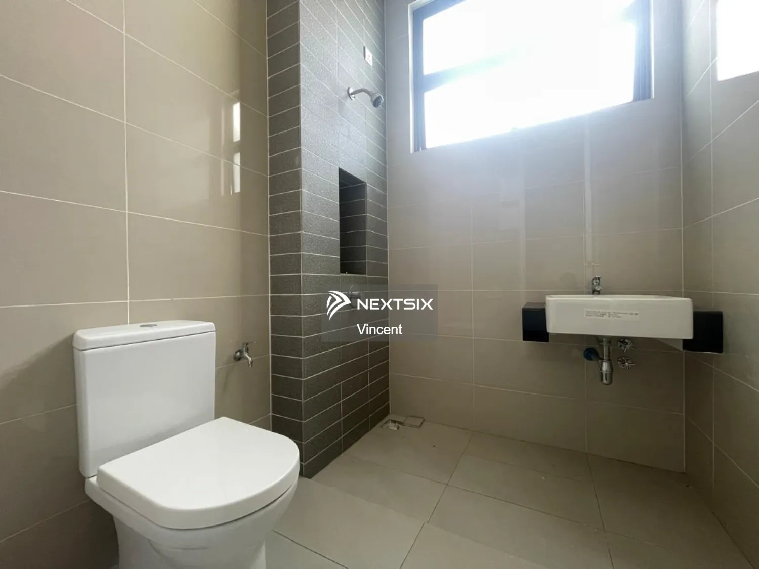Semi-detached House For Sale in Semenyih Selangor - Image 18