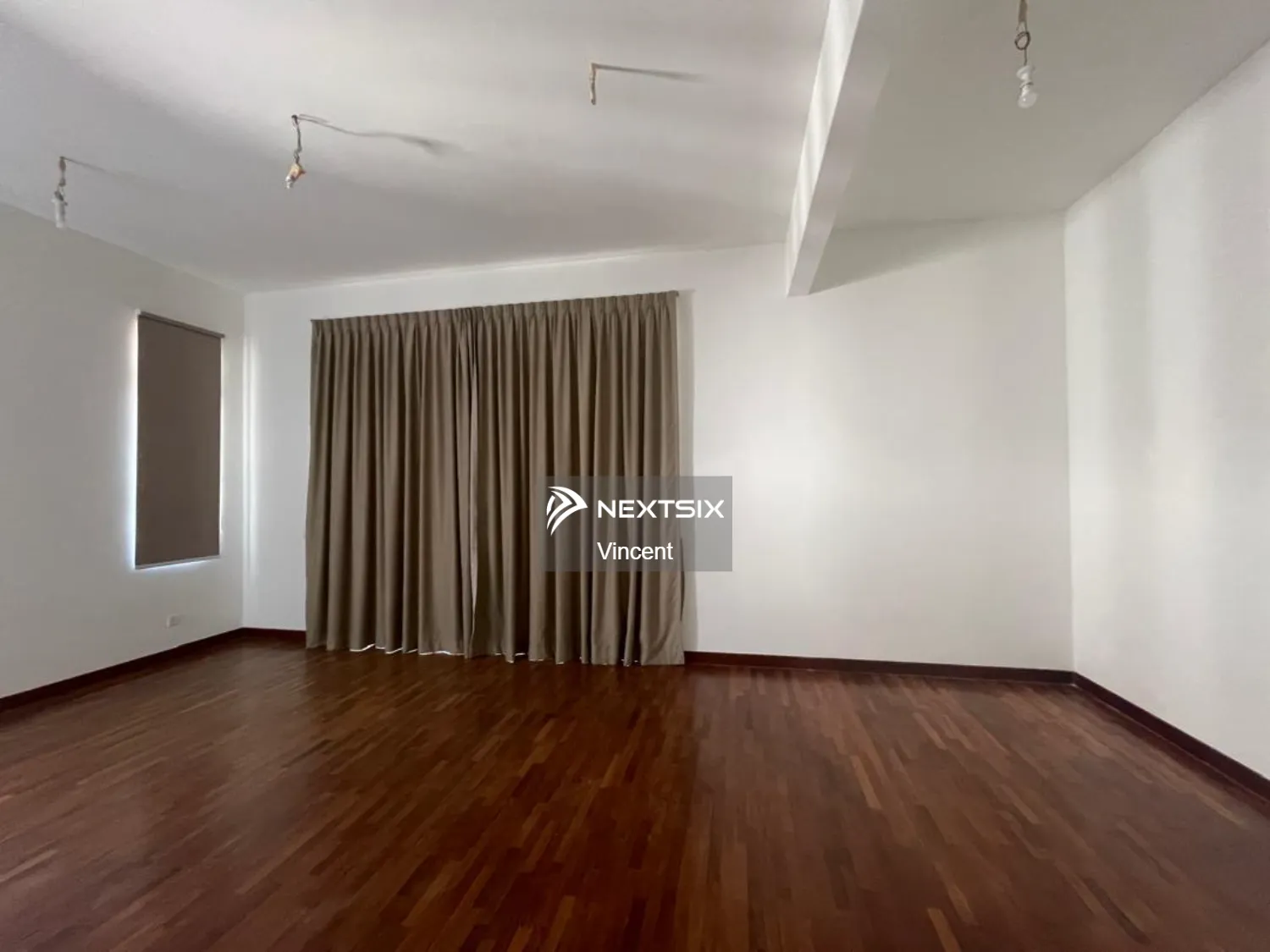 Semi-detached House For Sale in Semenyih Selangor - Image 9