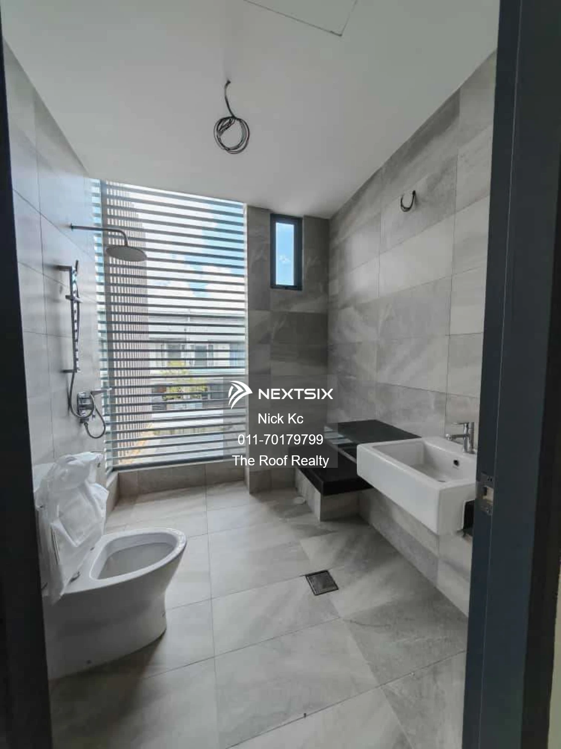 2-sty Terrace/Link House For Sale in Kota Samarahan Sarawak - Image 9