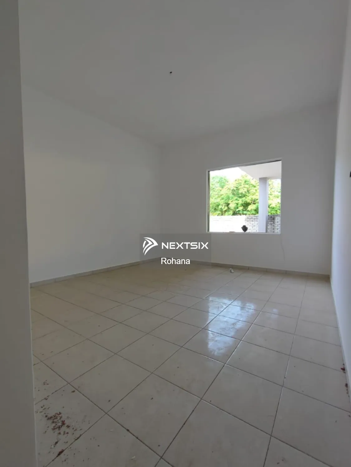 Semi-detached House For Sale in Balok Pahang - Image 14