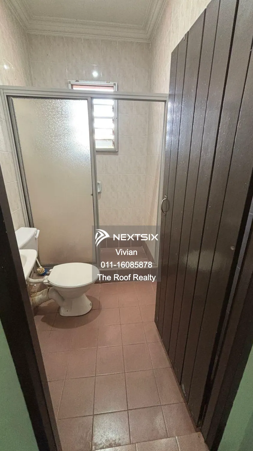 Semi-detached House For Rent in Sibu Sarawak - Image 11