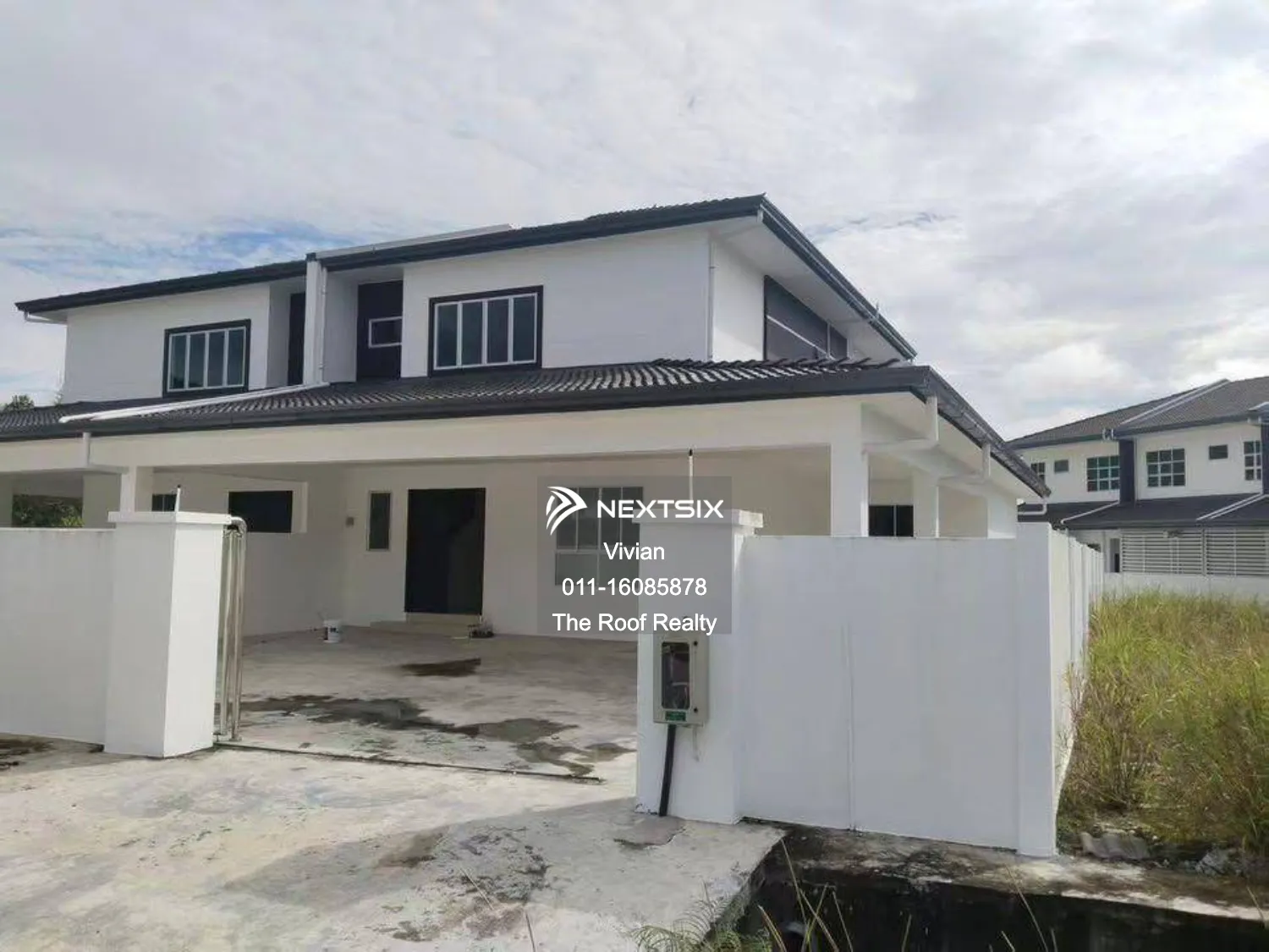 Semi-detached House For Sale in Sibu Sarawak