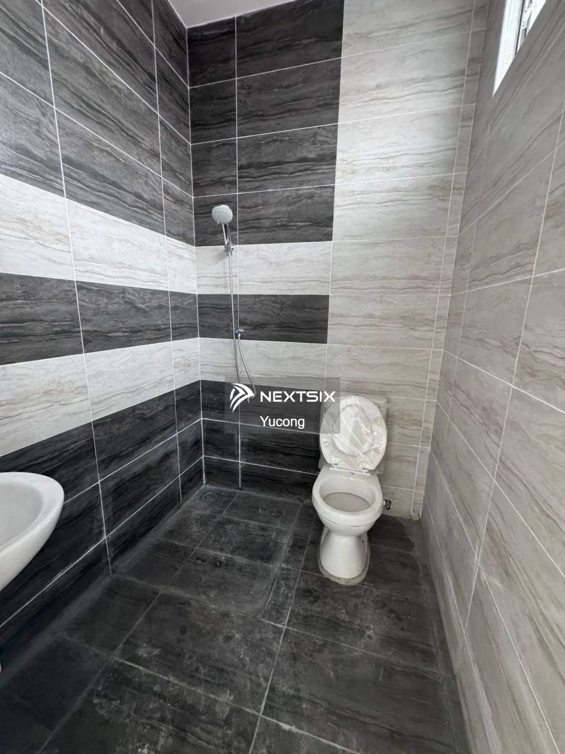 Semi-detached House For Sale in Kulai Johor - Image 19