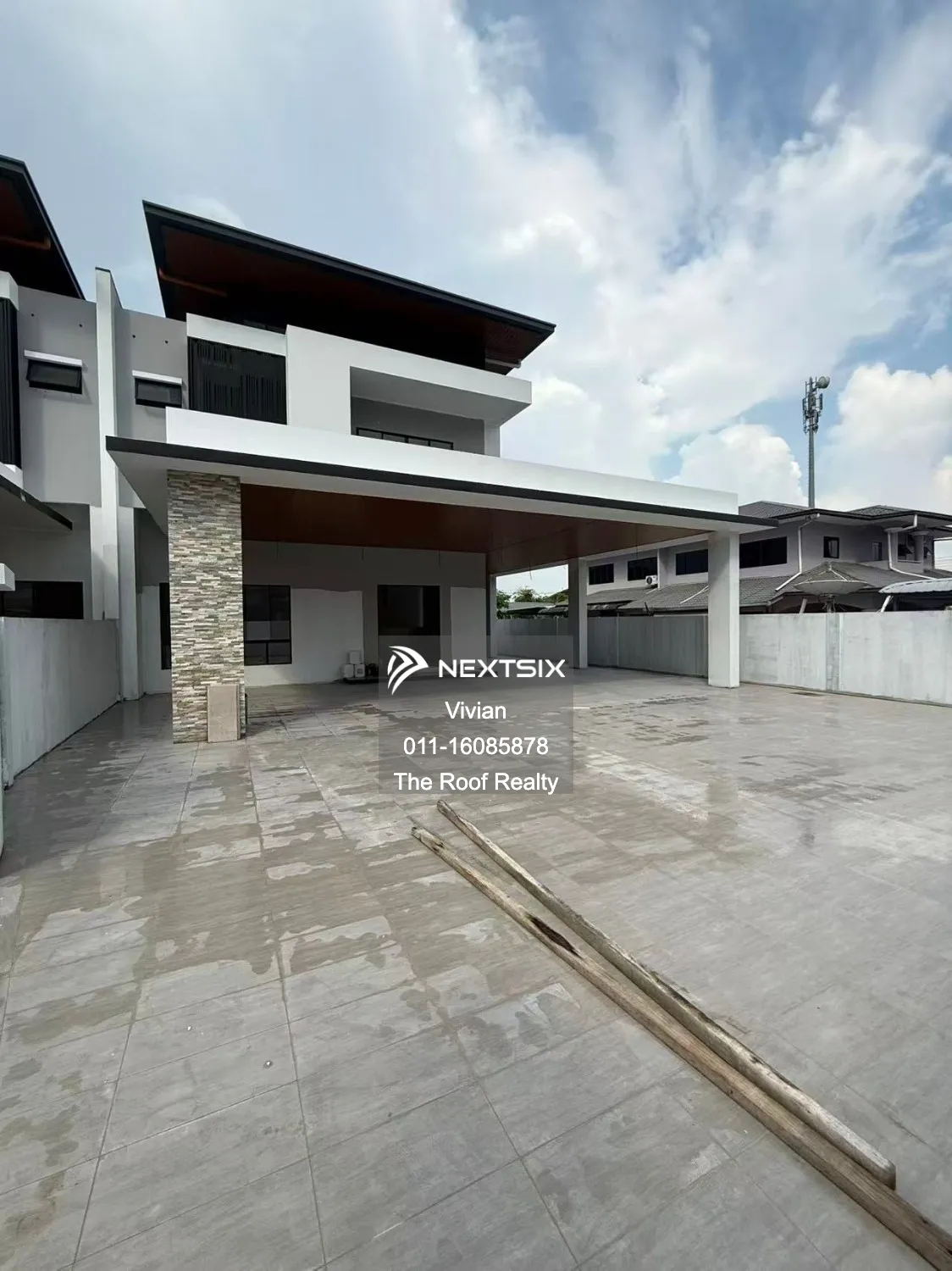 Semi-detached House For Sale in Sibu Sarawak