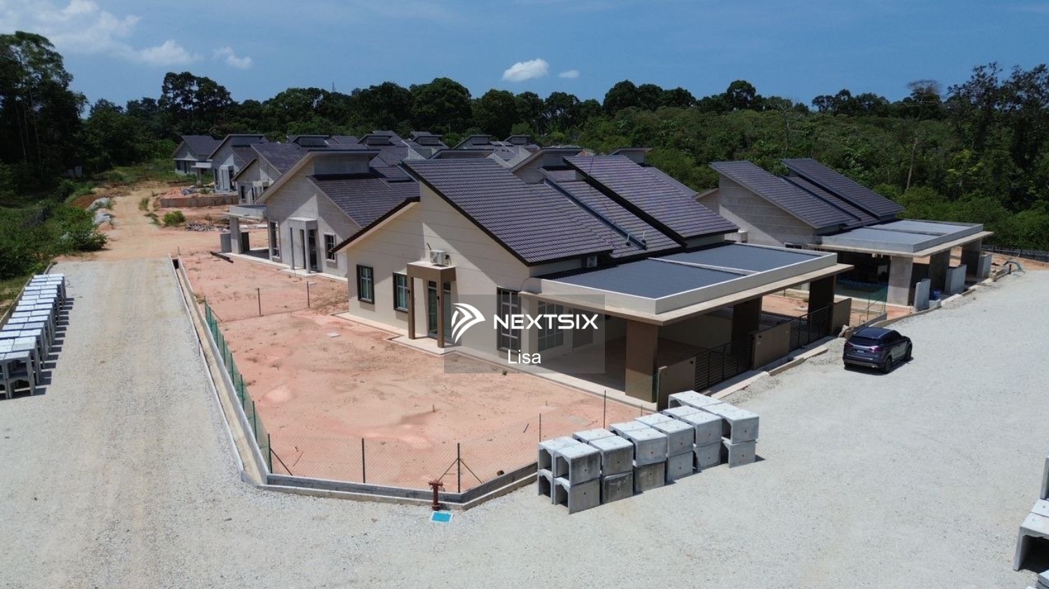 Semi-detached House For Sale in Balok Pahang