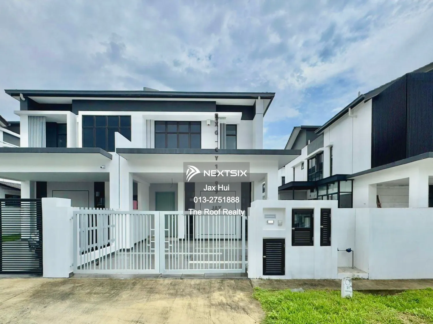 Semi-detached House For Sale in Setia Alam Selangor
