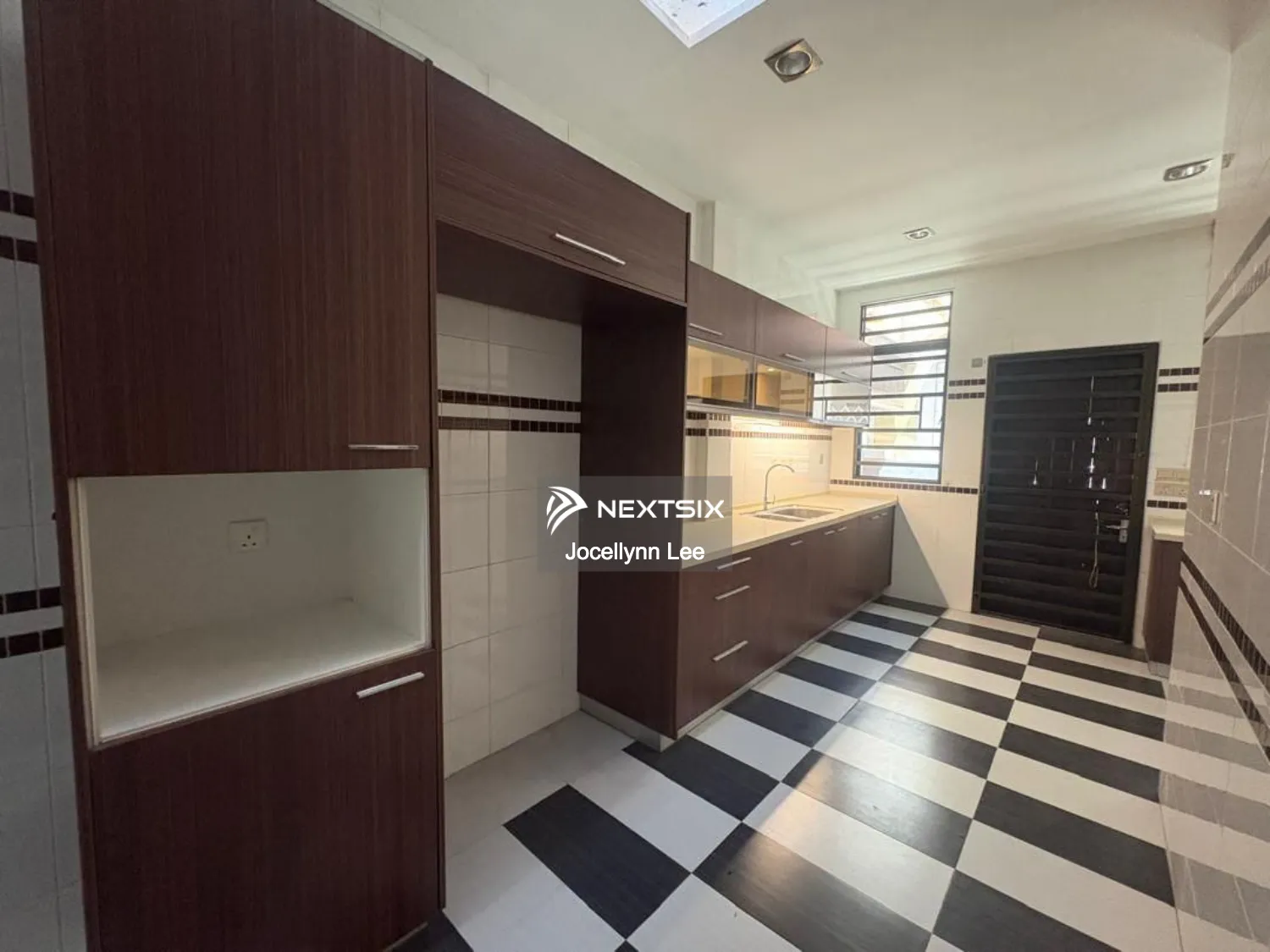 Bungalow For Sale in Bayan Lepas Penang - Image 11
