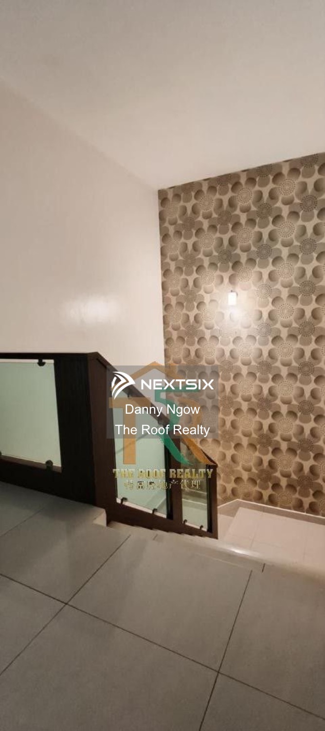 Semi-detached House For Sale in Batu Pahat Johor - Image 11