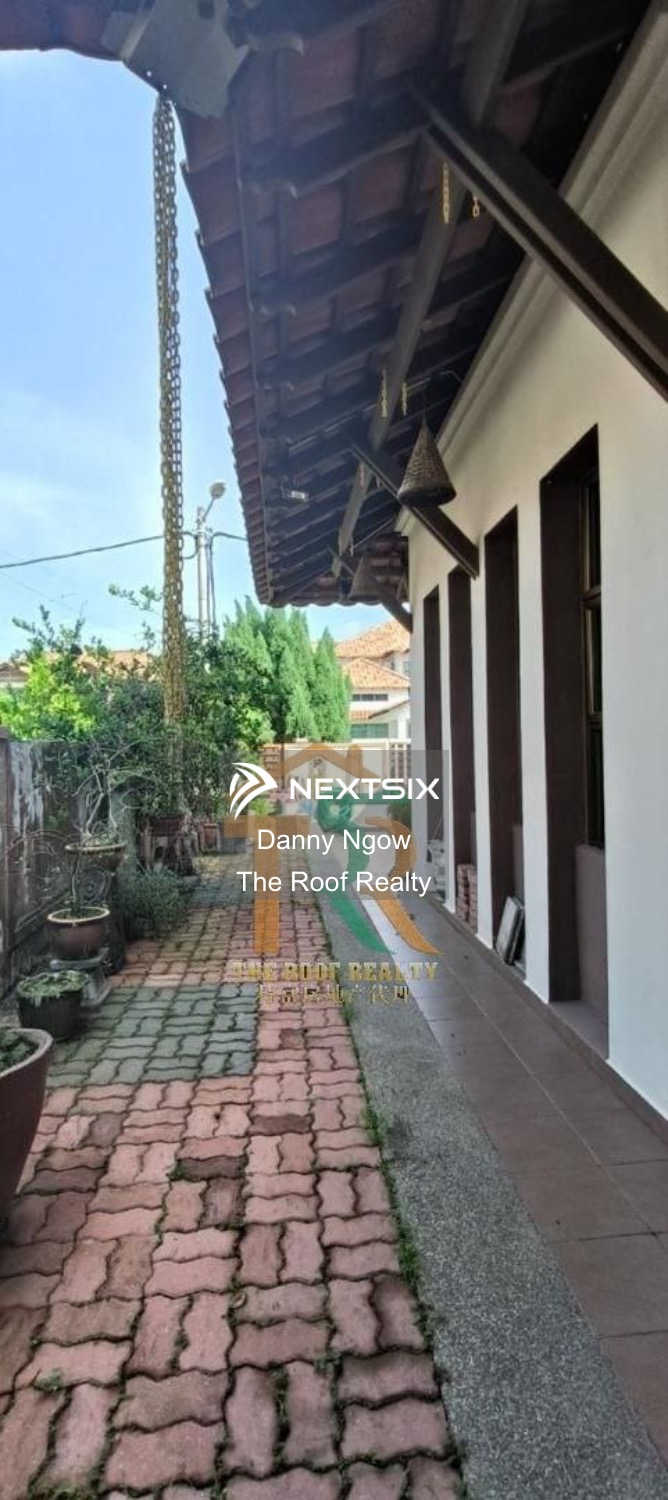 Semi-detached House For Sale in Batu Pahat Johor - Image 5