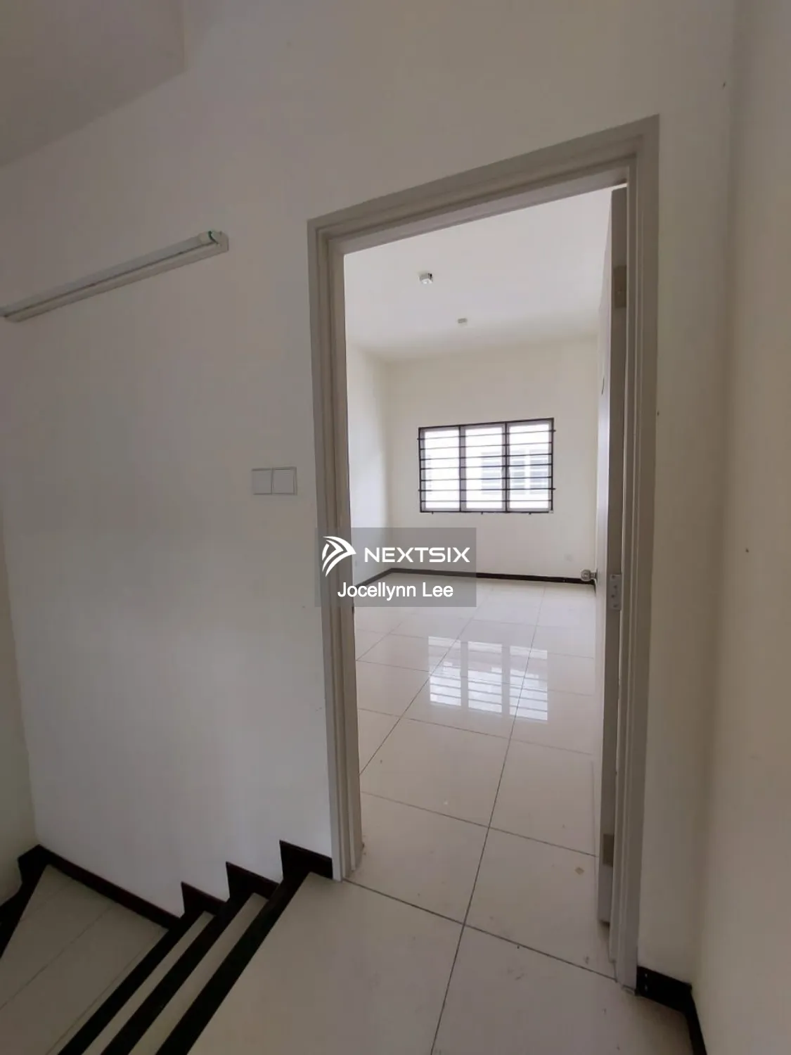 3-sty Terrace/Link House For Sale in Batu Maung Penang - Image 6