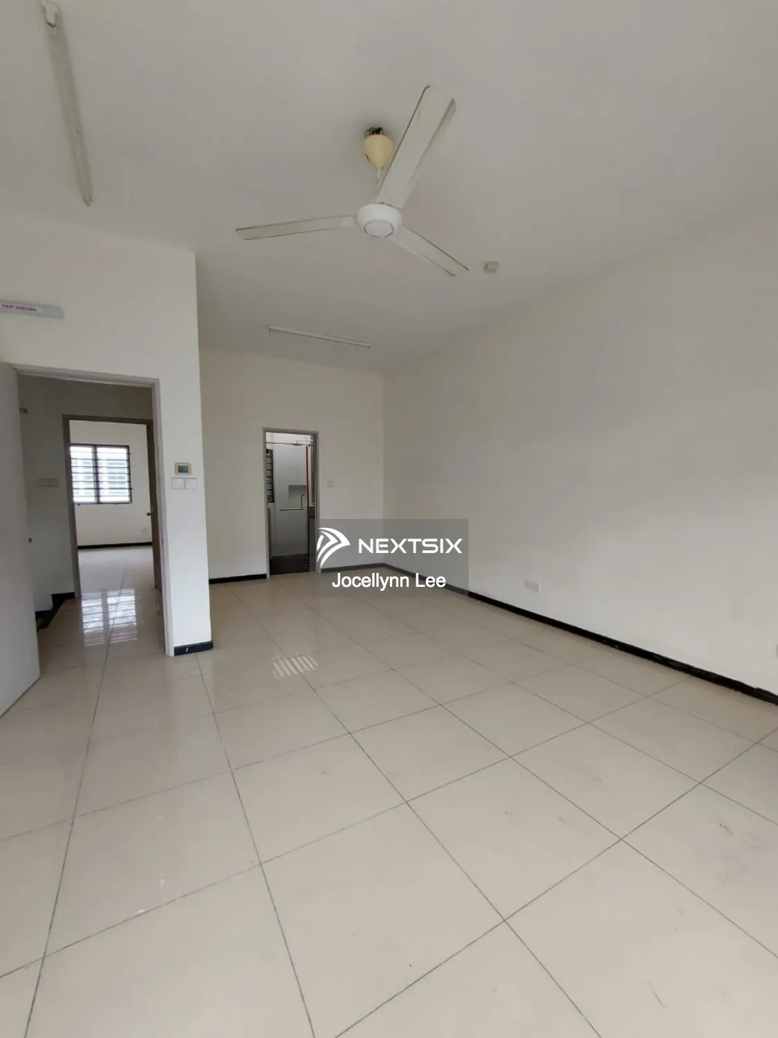 3-sty Terrace/Link House For Sale in Batu Maung Penang - Image 8