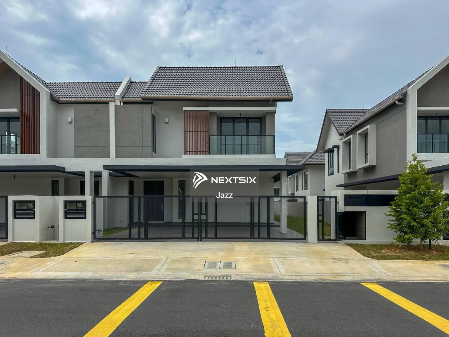 Semi-detached House For Sale in Sepang Selangor