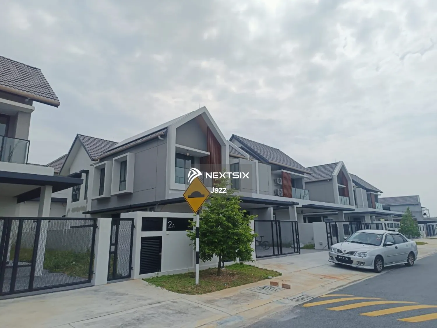 Semi-detached House For Sale in Sepang Selangor - Image 19