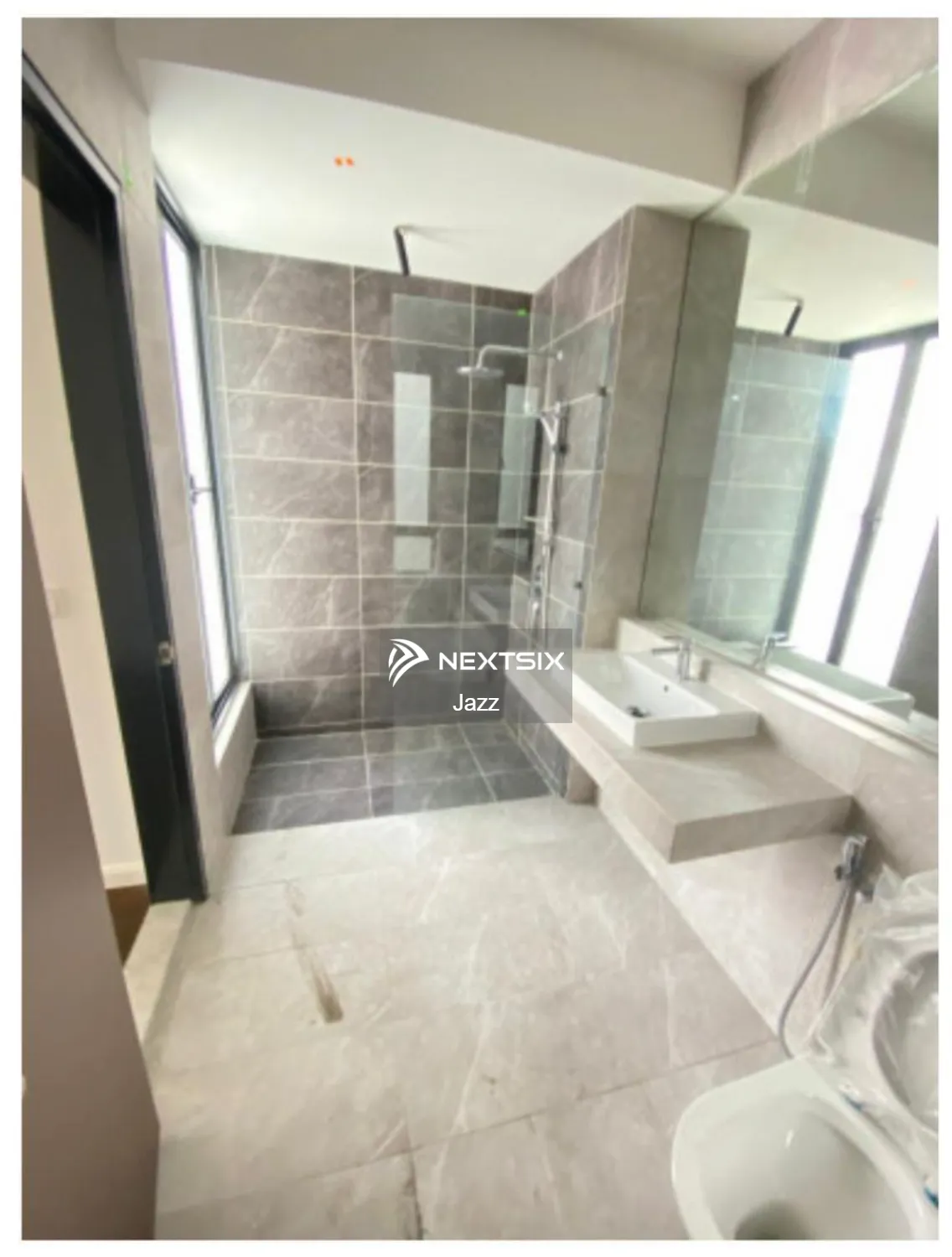 Semi-detached House For Sale in Sepang Selangor - Image 8