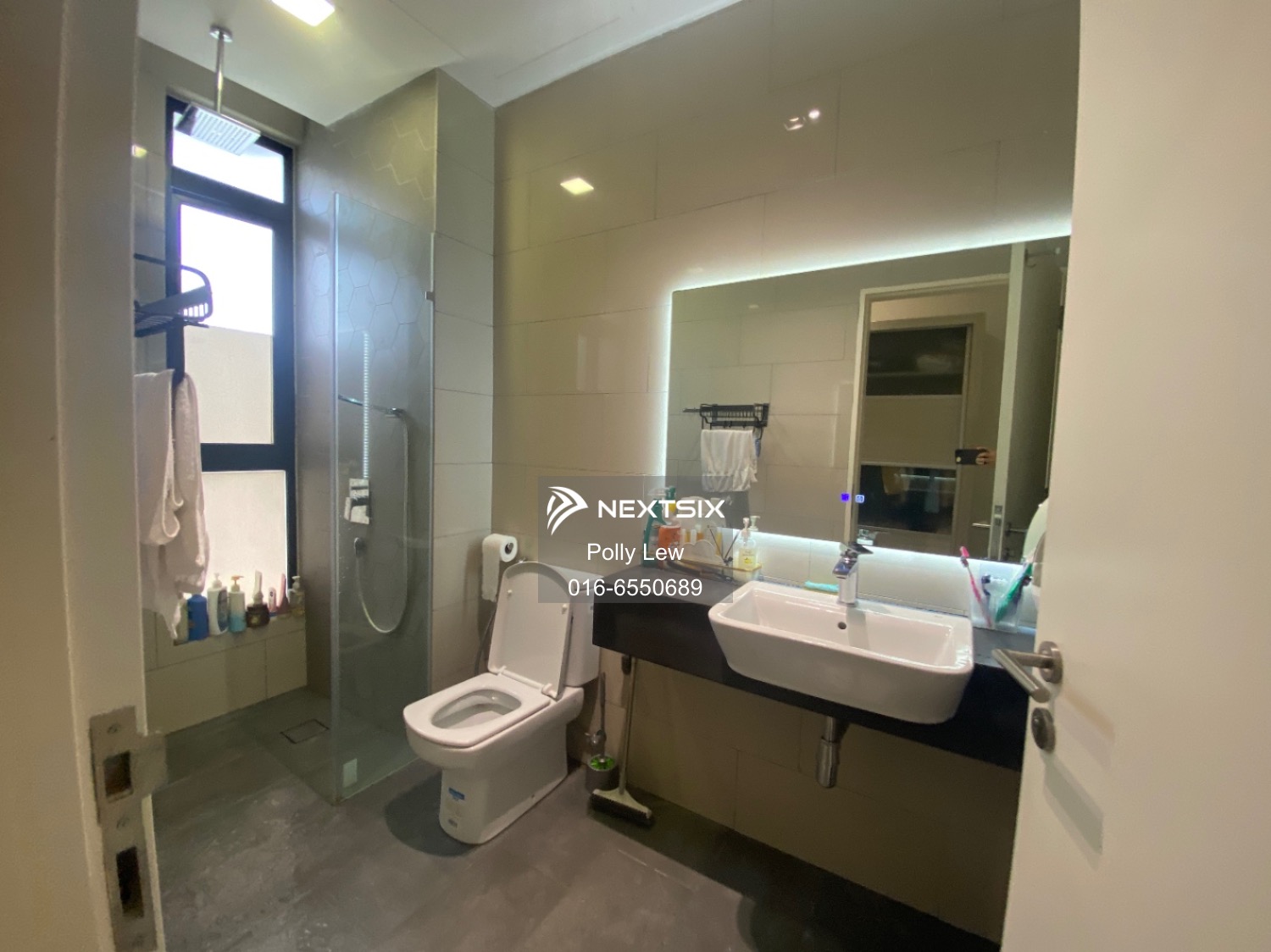 Townhouse For Sale in Serdang Selangor - Image 6