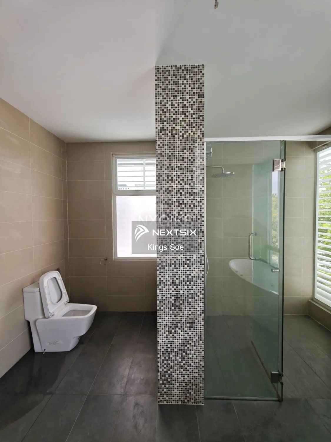 Bungalow For Sale in Klang Selangor - Image 7
