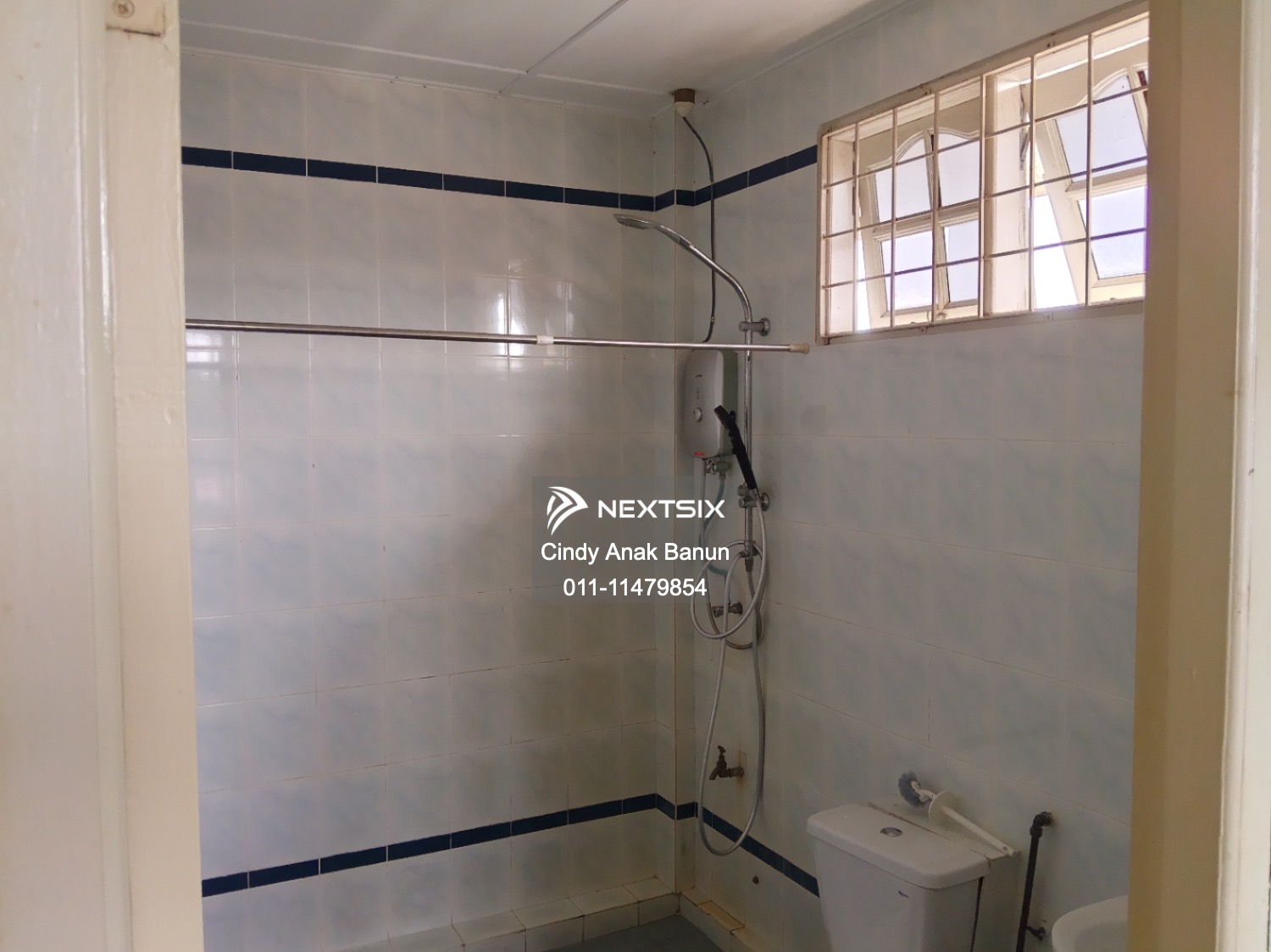 Semi-detached House For Sale in Kuching Sarawak - Image 25