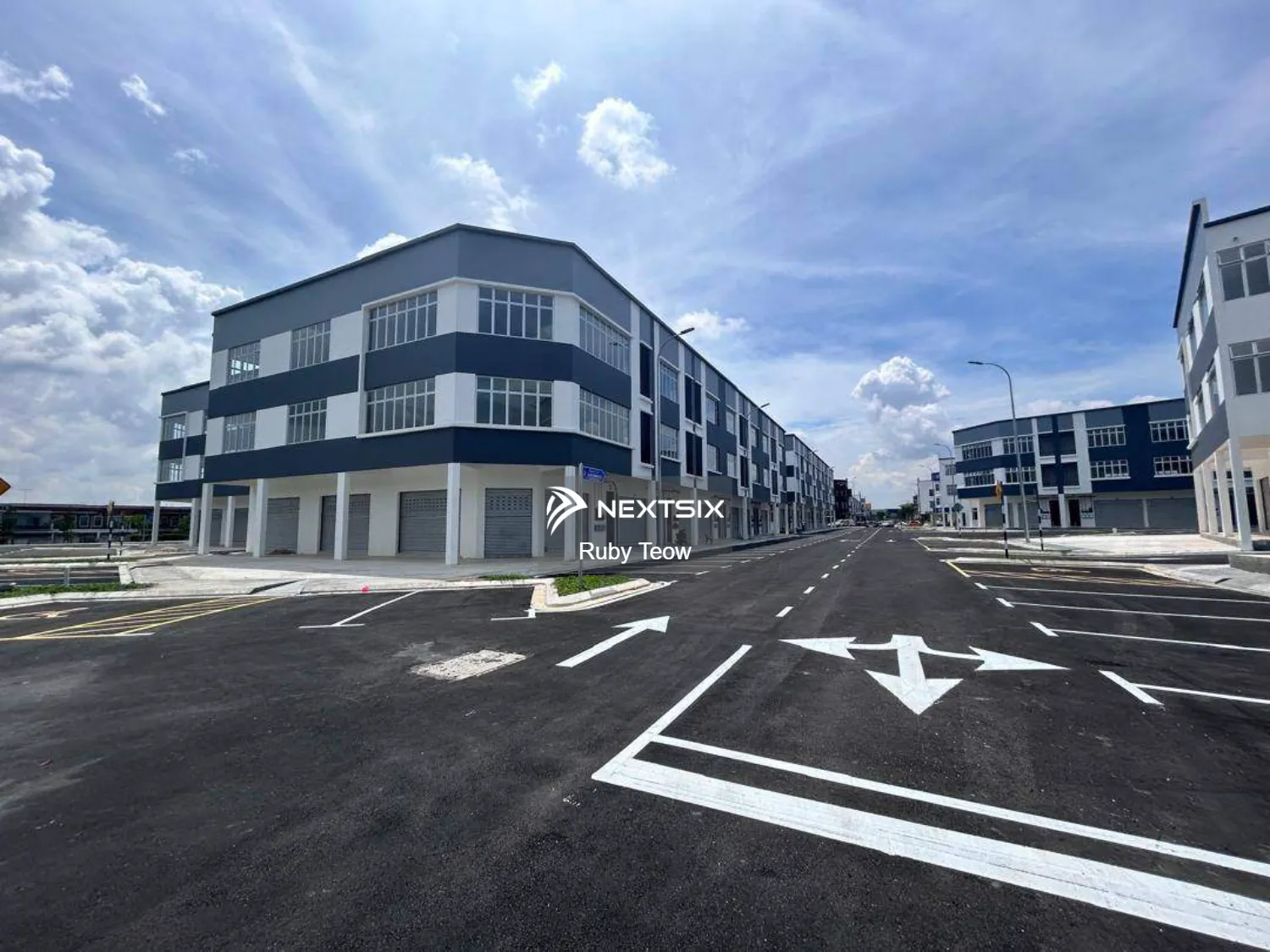 Shop For Rent in Kulai Johor - Image 6