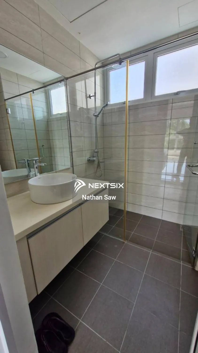 Condominium For Rent in Batu Maung Penang - Image 5