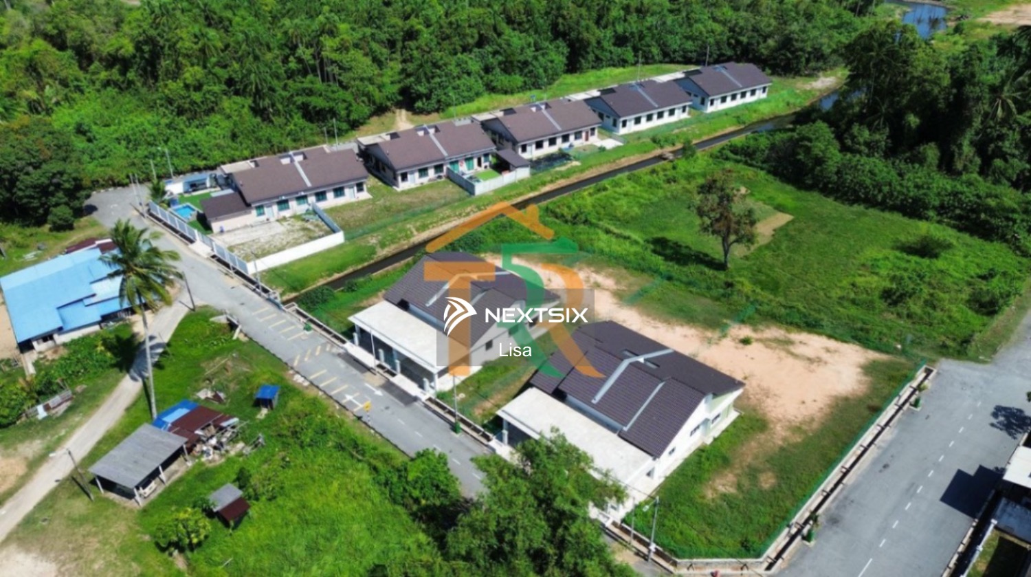 Semi-detached House For Sale in Kuantan Pahang - Image 5