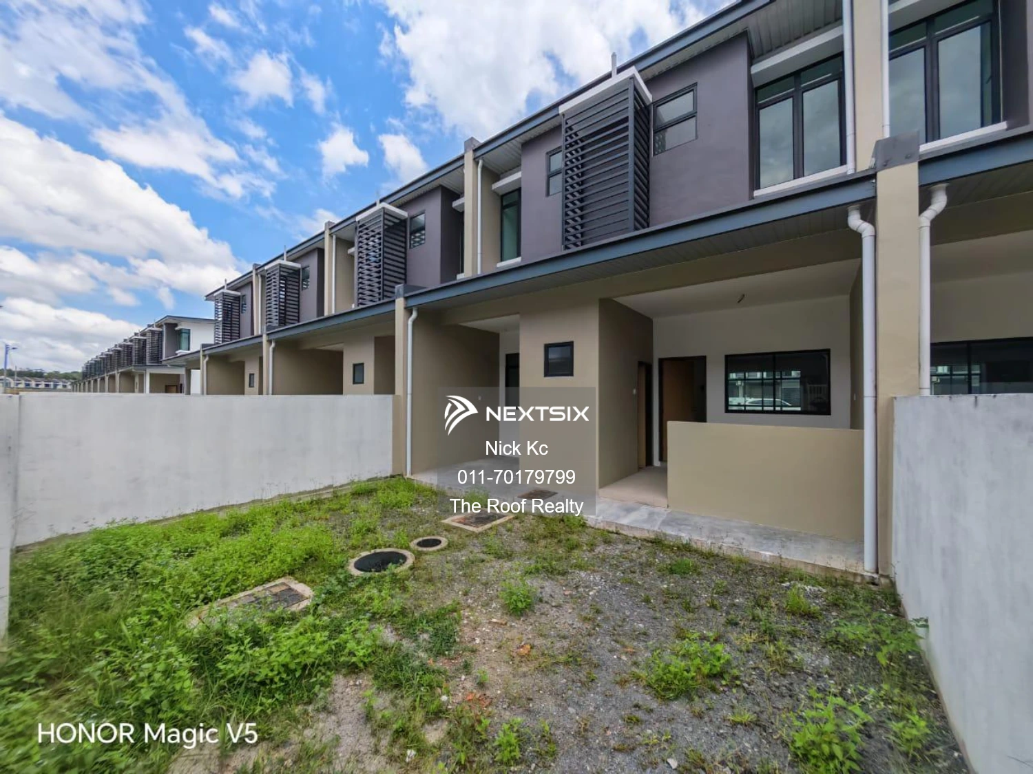 2-sty Terrace/Link House For Sale in Kota Samarahan Sarawak - Image 11