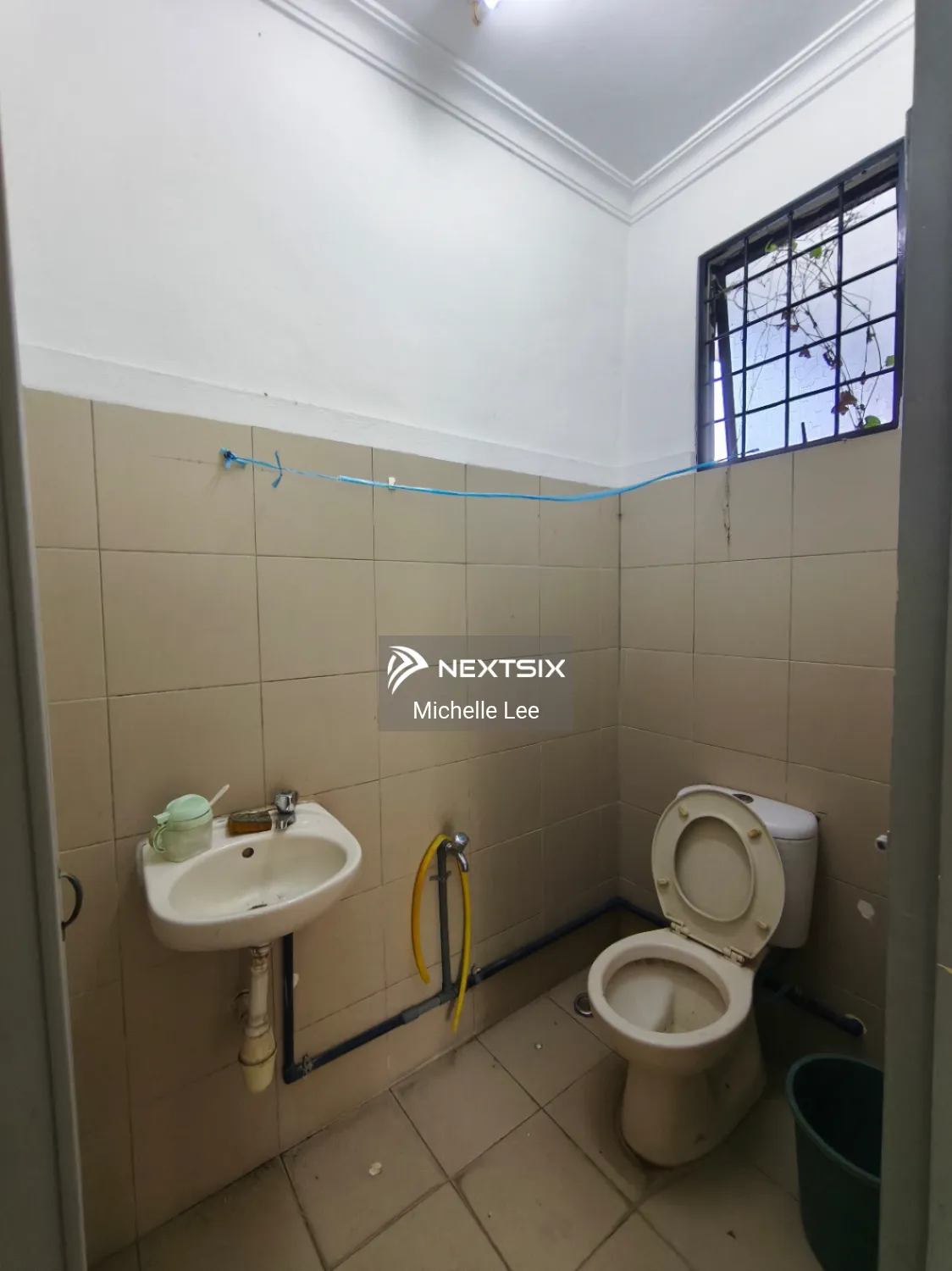 Semi-detached House For Rent in Penampang Sabah - Image 10