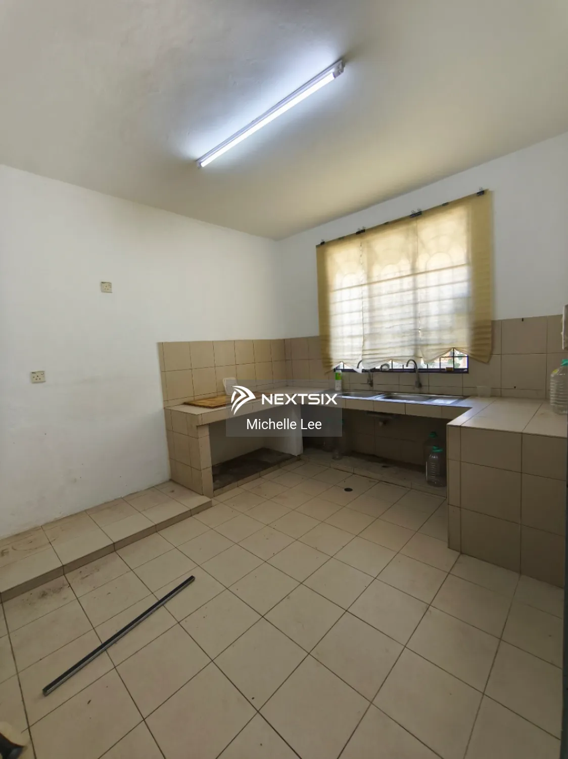 Semi-detached House For Rent in Penampang Sabah - Image 5