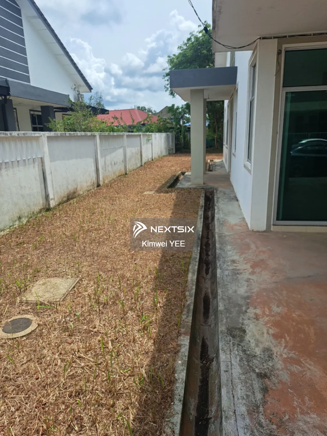Semi-detached House For Sale in Balok Pahang - Image 14