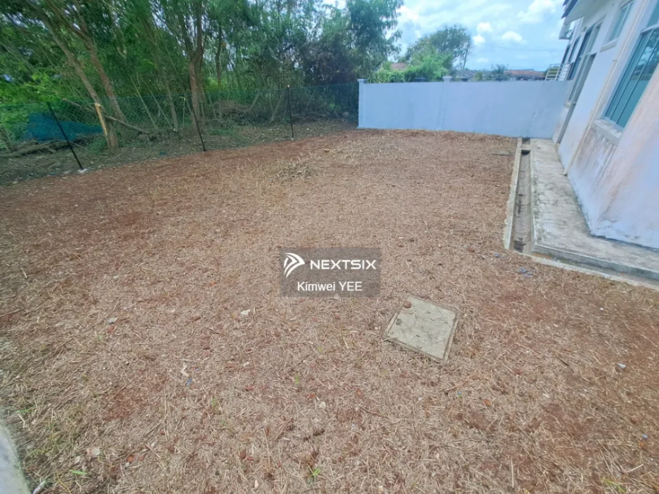 Semi-detached House For Sale in Balok Pahang - Image 18