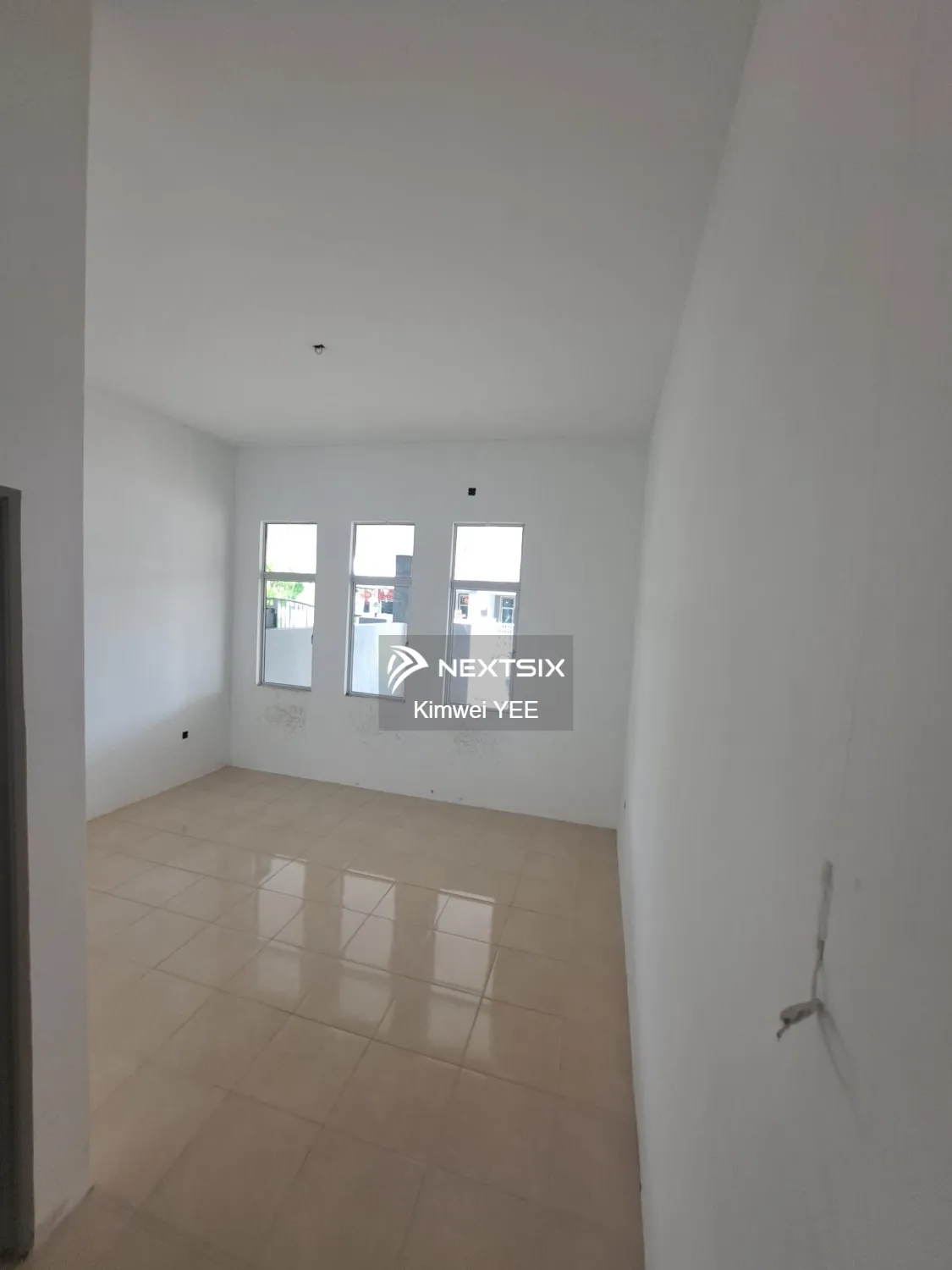 Semi-detached House For Sale in Balok Pahang - Image 6