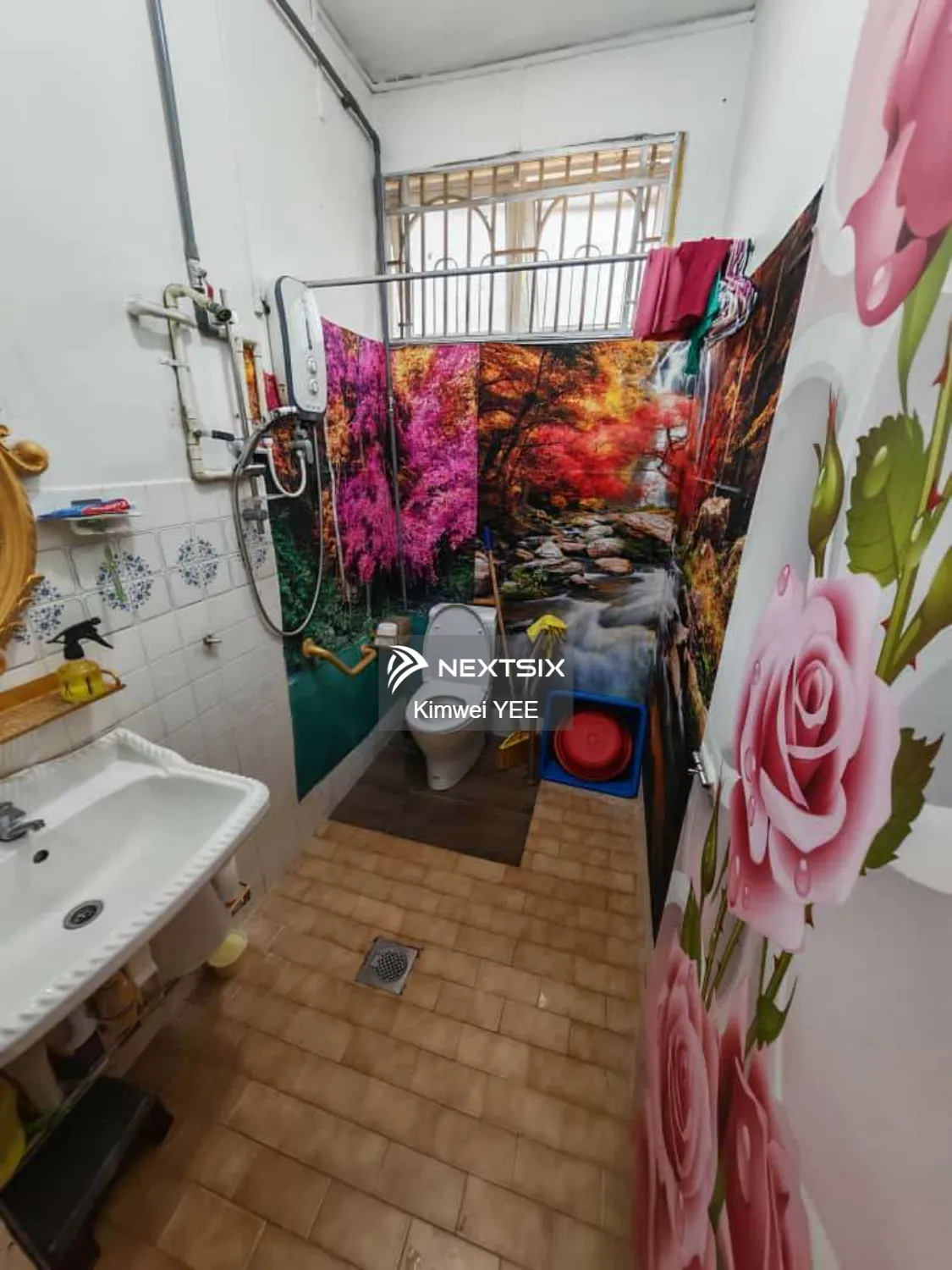 Semi-detached House For Sale in Balok Pahang - Image 16