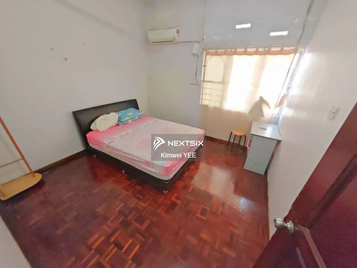 Semi-detached House For Sale in Balok Pahang - Image 5