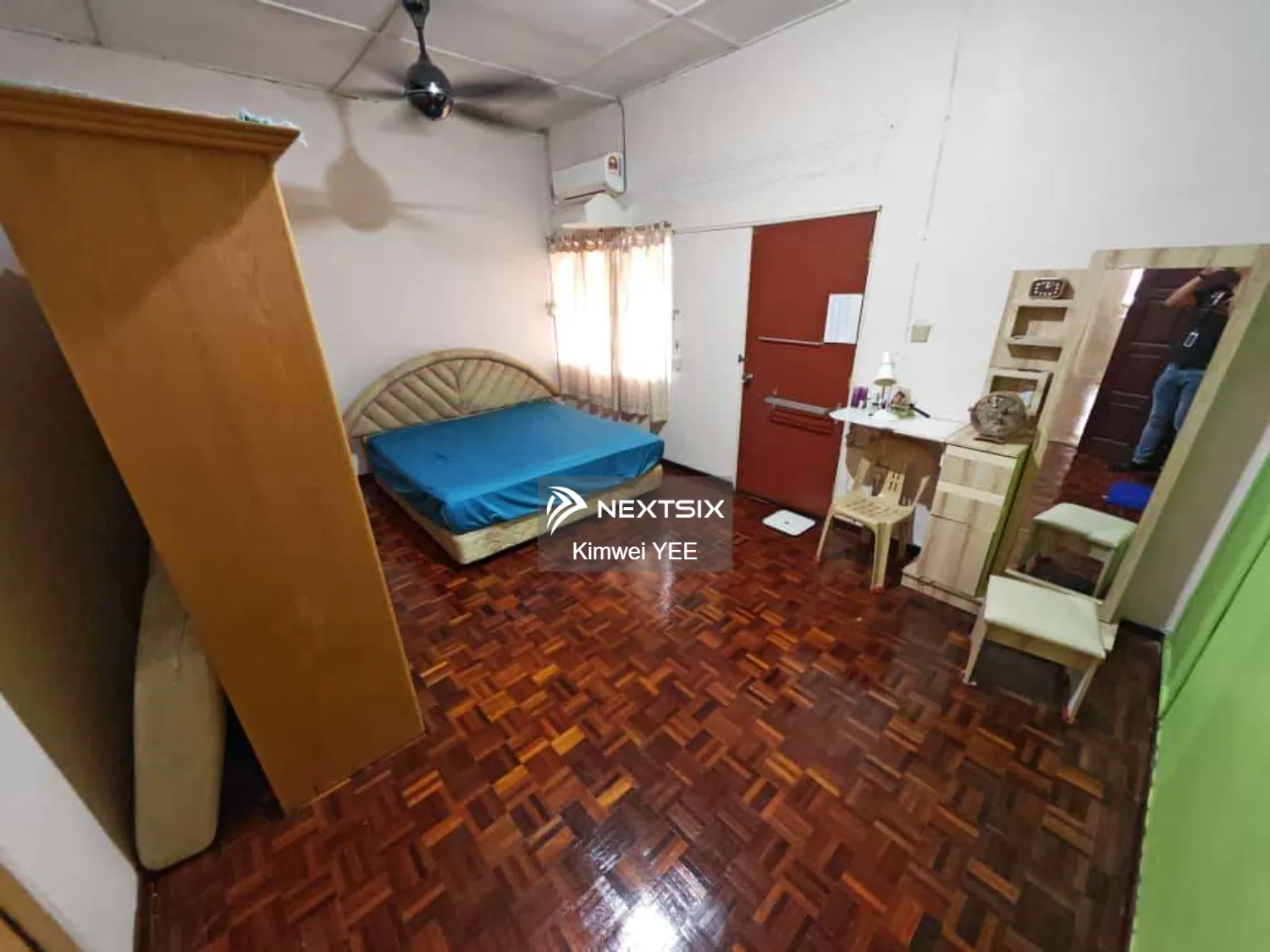 Semi-detached House For Sale in Balok Pahang - Image 8