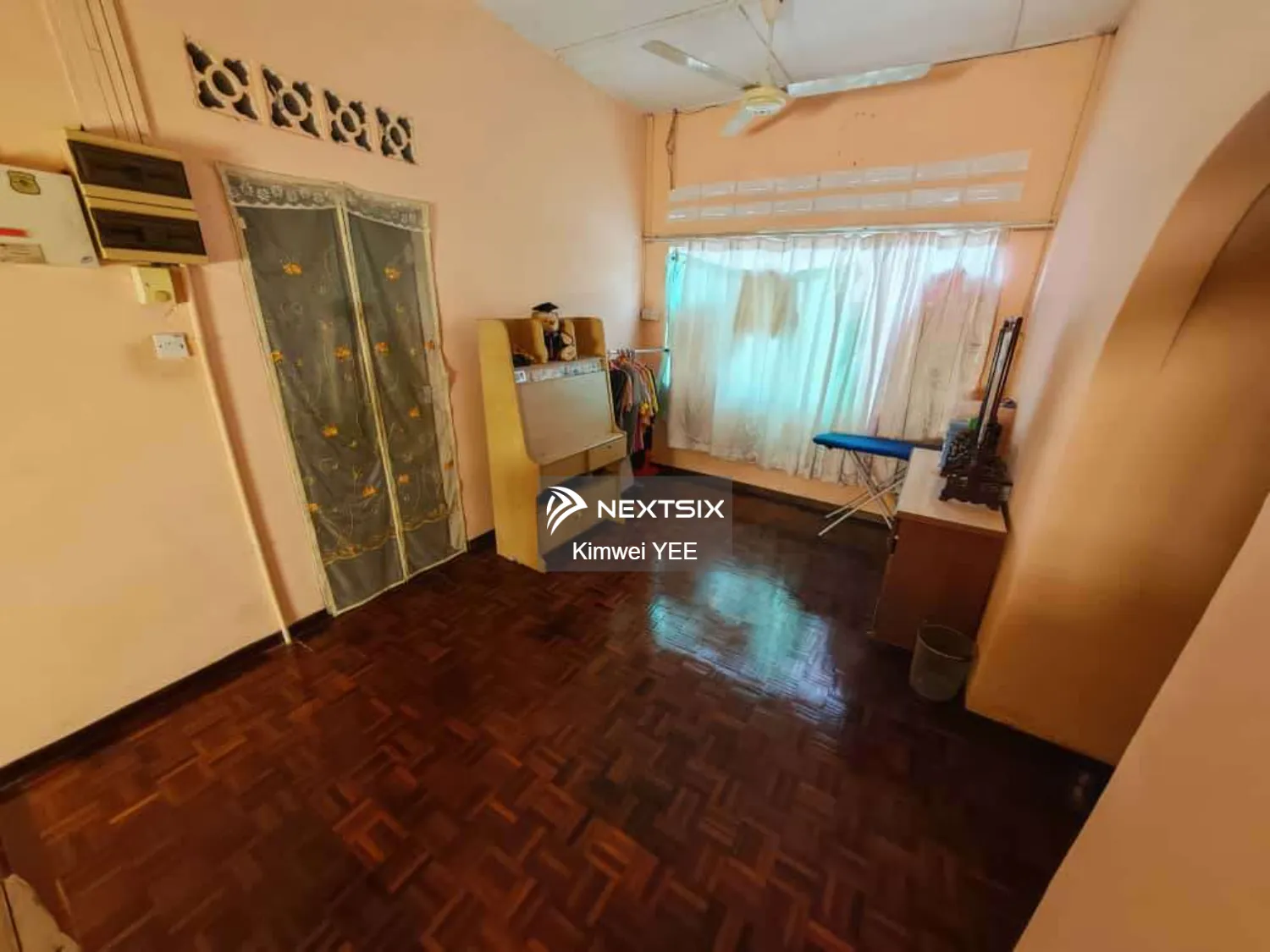Semi-detached House For Sale in Balok Pahang - Image 9