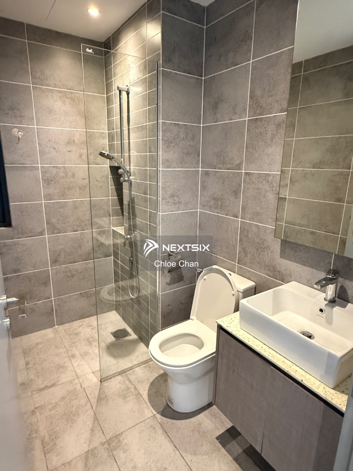 Serviced Residence For Sale in Jalan Klang Lama Wilayah Persekutuan Kuala Lumpur - Image 10
