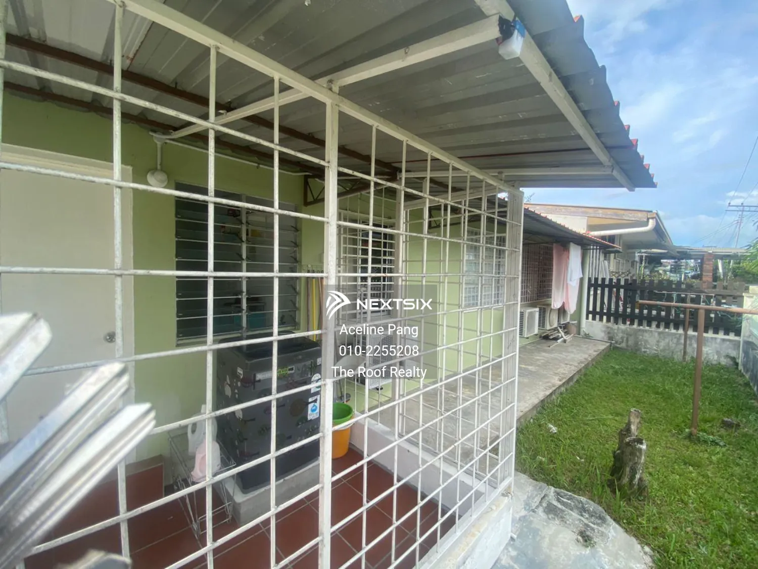 Semi-detached House For Rent in Kota Kinabalu Sabah - Image 10